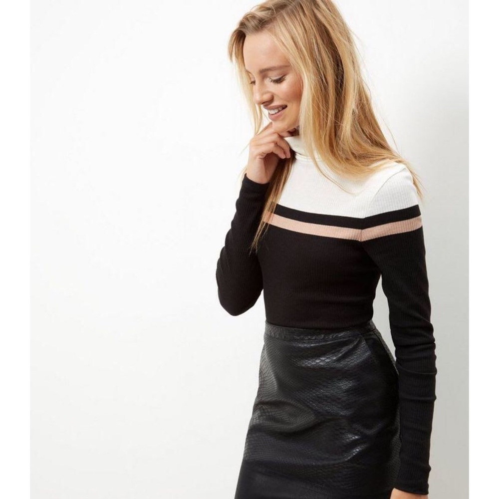 New Look Color Block Turtleneck